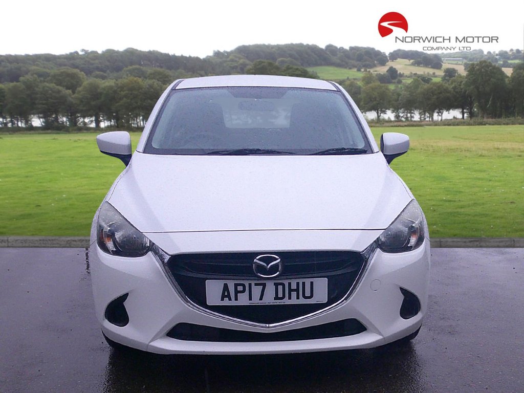 Used Mazda Mazda2 2017 for sale - 77263087: Photo 4