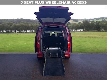 Used Volkswagen Caddy Maxi Life 2019 for sale - 77236381: Photo