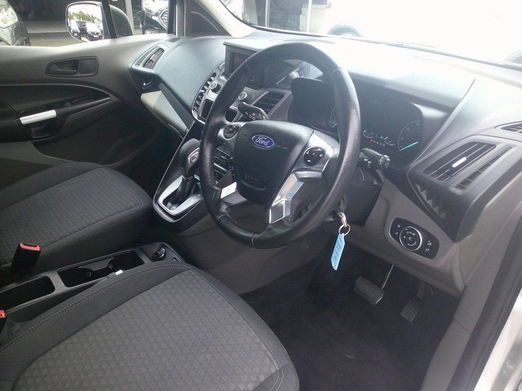 Used Ford Grand Tourneo Connect 2019 for sale - 77631893: Photo 13