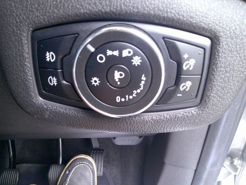 Used Ford Grand Tourneo Connect 2018 for sale - 76647192: Photo 12