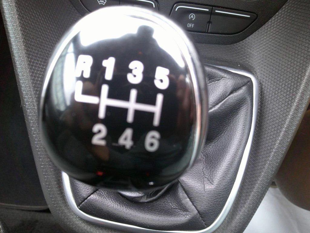 Used Ford Grand Tourneo Connect 2018 for sale - 76647192: Photo 18