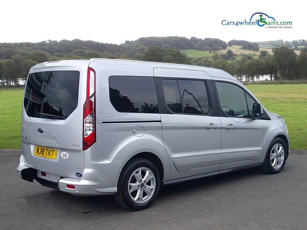 Used Ford Grand Tourneo Connect 2018 for sale - 76647192: Photo 5