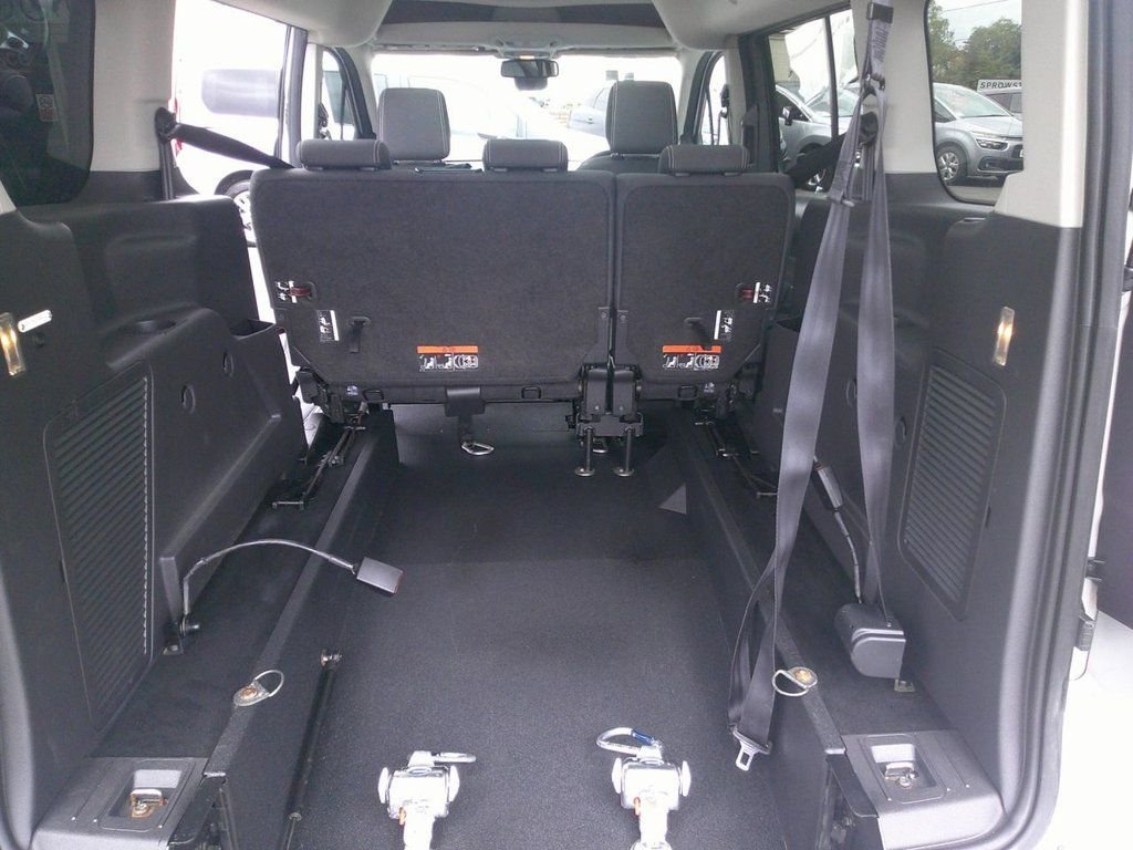 Used Ford Grand Tourneo Connect 2018 for sale - 76647192: Photo 9