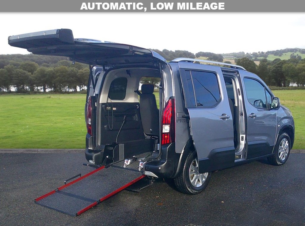 Used Peugeot Rifter 2020 for sale - 76647231: Photo 2