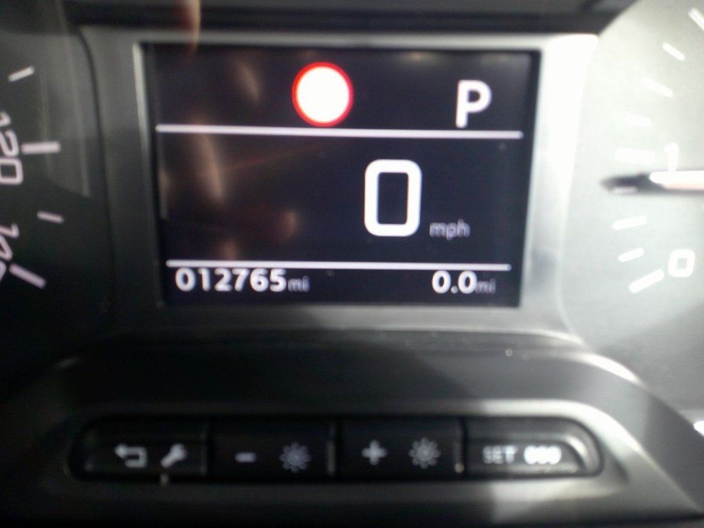 Used Peugeot Rifter 2020 for sale - 76647231: Photo 23