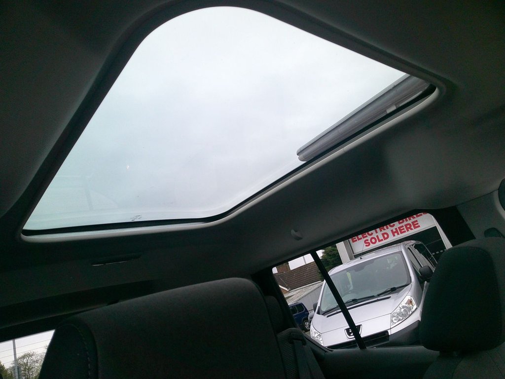 Used Ford Grand Tourneo Connect 2019 for sale - 76647188: Photo 12