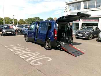 Used Peugeot Rifter 2023 for sale - 79289112: Photo