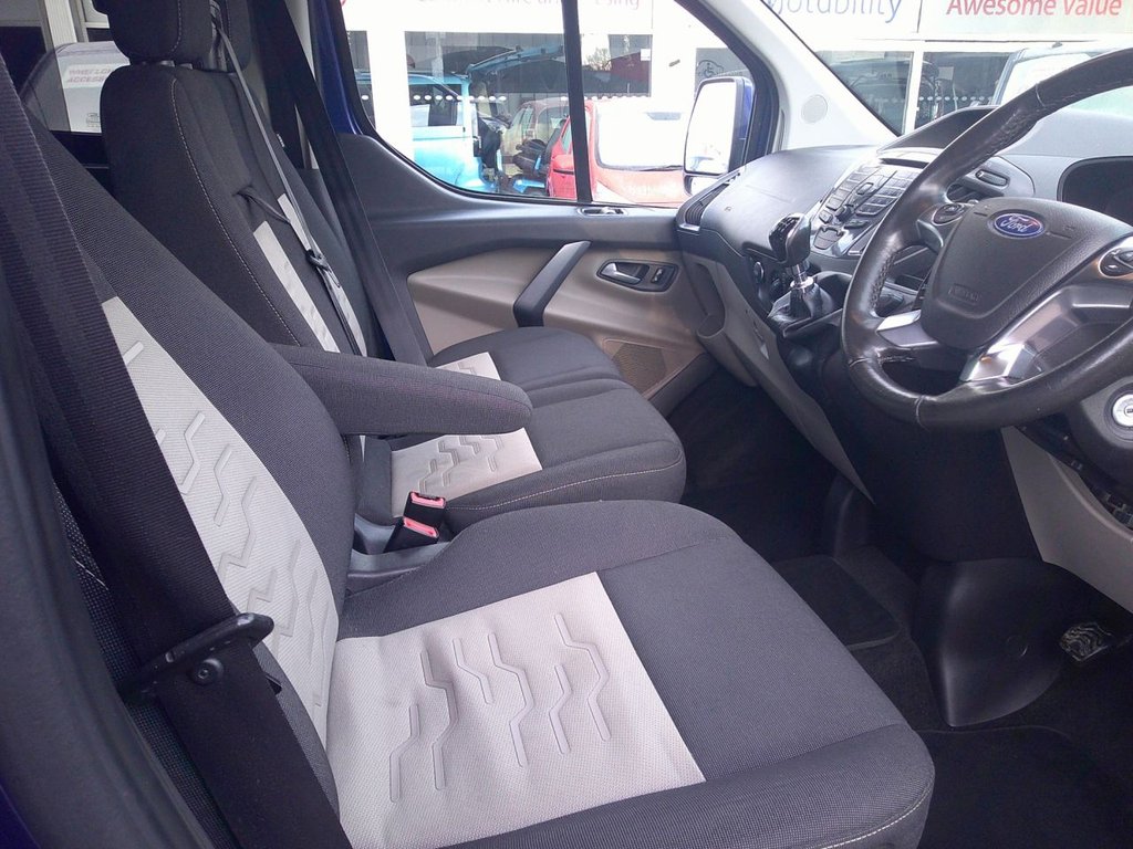 Used Ford Tourneo Custom 2018 for sale - 77200568: Photo 12