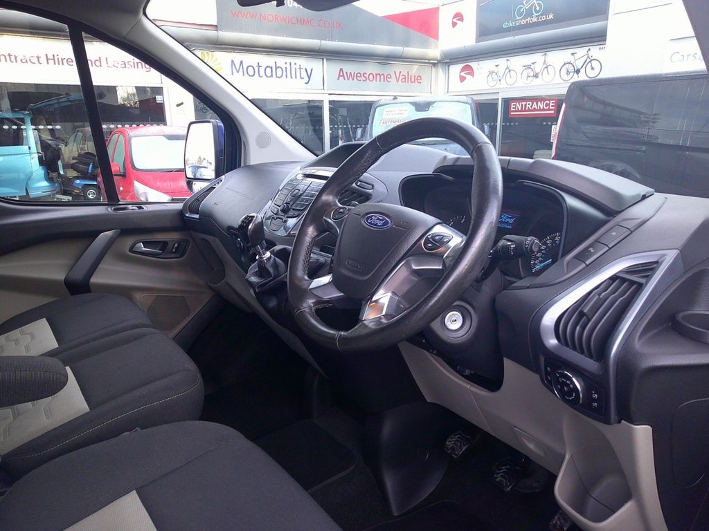 Used Ford Tourneo Custom 2018 for sale - 77200568: Photo 13