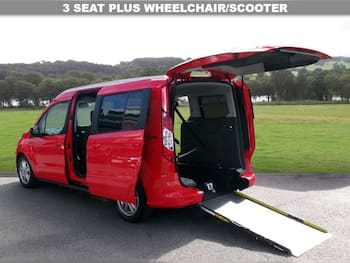 Used Ford Grand Tourneo Connect 2019 for sale - 79598317: Photo