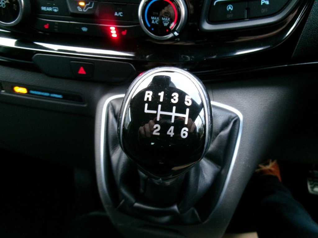 Used Ford Tourneo Custom 2018 for sale - 77572003: Photo 15