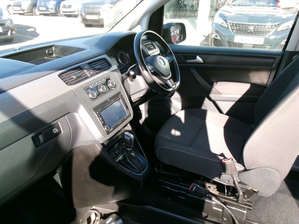 Used Volkswagen Caddy Life 2017 for sale - 78153786: Photo 13