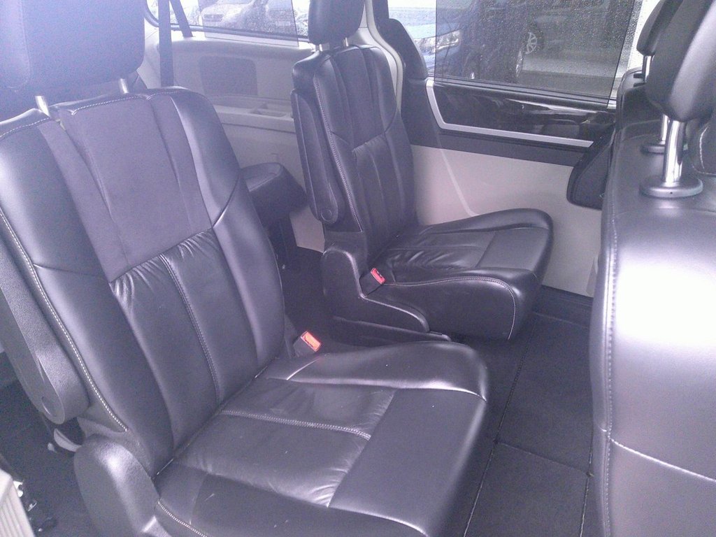 Used Chrysler Grand Voyager 2013 for sale - 77463708: Photo 32