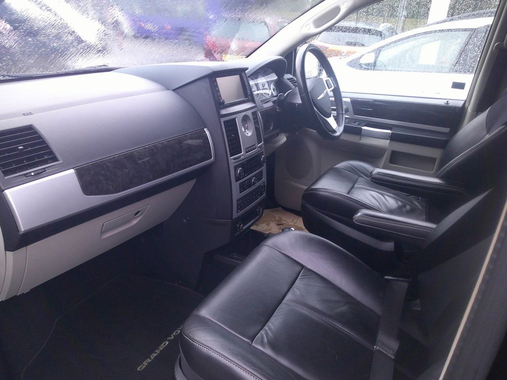 Used Chrysler Grand Voyager 2013 for sale - 77463708: Photo 40