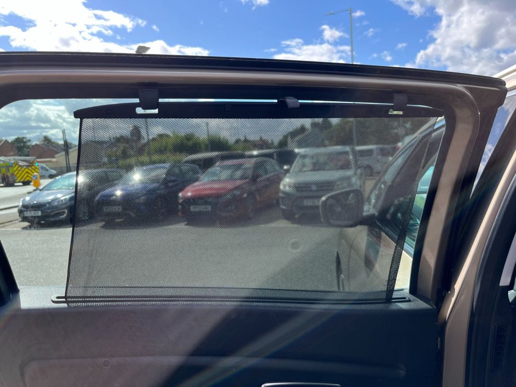 Used Renault Grand Scenic 2017 for sale - 76647195: Photo 10