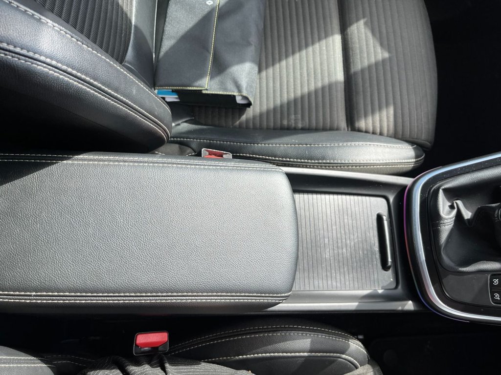 Used Renault Grand Scenic 2017 for sale - 76647195: Photo 21