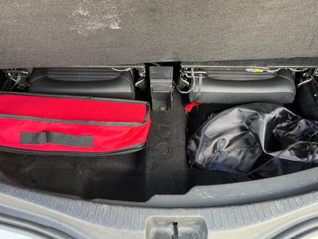 Used Renault Grand Scenic 2017 for sale - 76647195: Photo 23