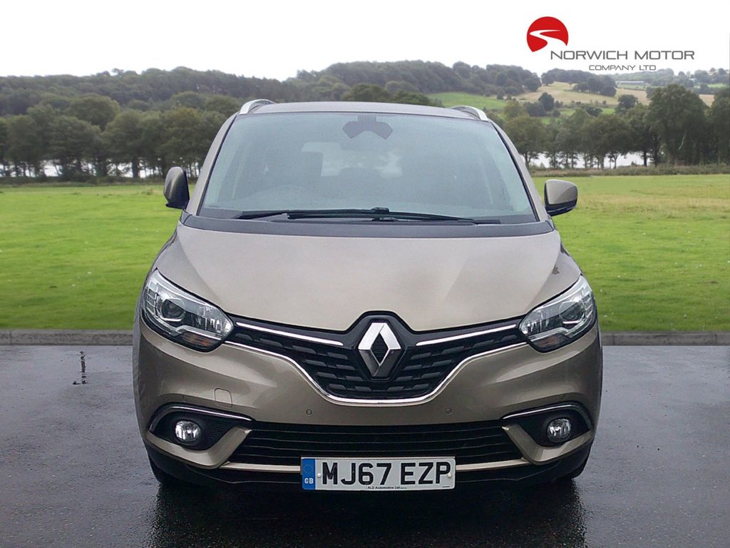 Used Renault Grand Scenic 2017 for sale - 76647195: Photo 5