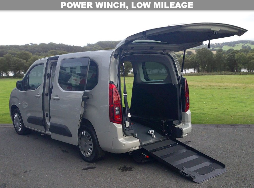 Used Vauxhall Combo Life 2021 for sale - 76647221: Photo 2