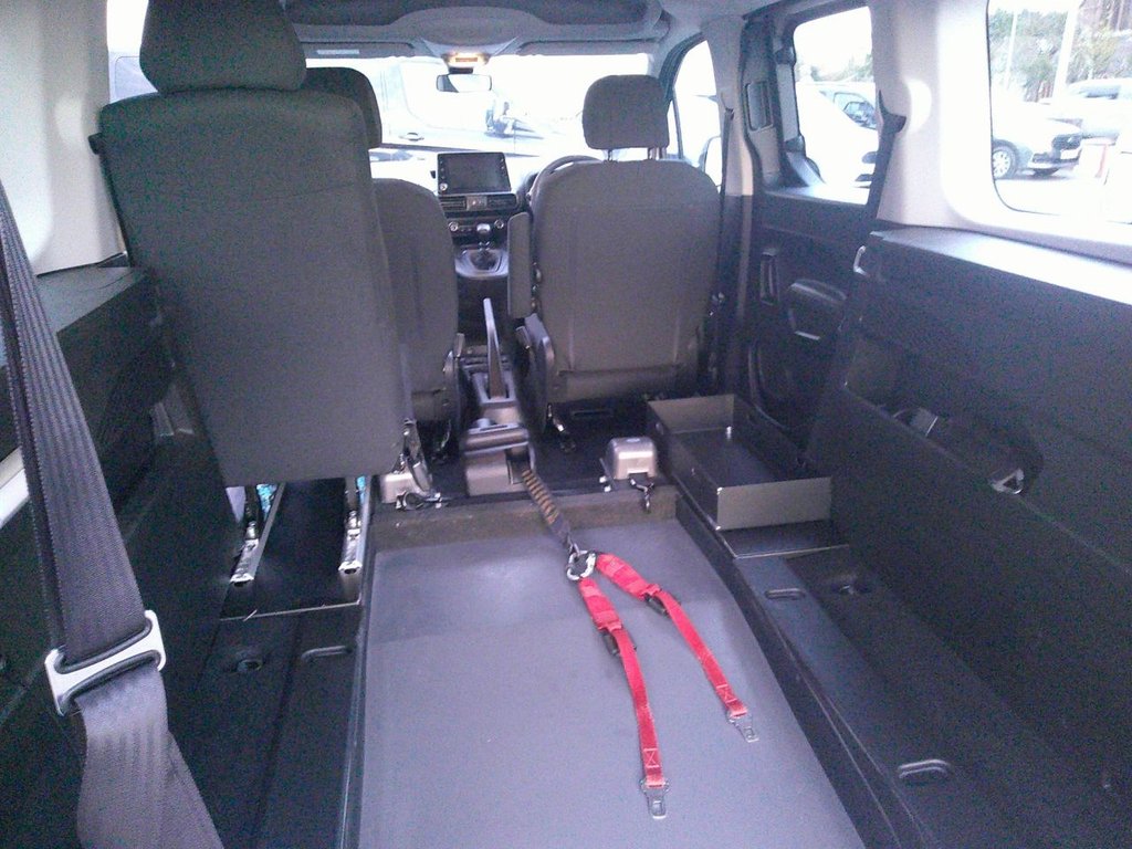 Used Vauxhall Combo Life 2021 for sale - 76647221: Photo 8