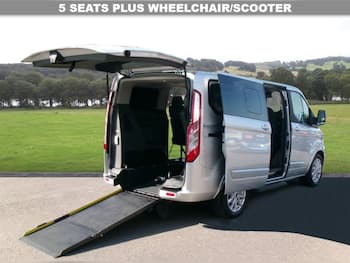 Used Ford Tourneo Custom 2022 for sale - 79695115: Photo