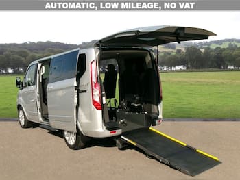 Used Ford Tourneo Custom 2022 for sale - 79695115: Photo
