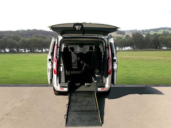 Used Ford Tourneo Custom 2022 for sale - 79695115: Photo
