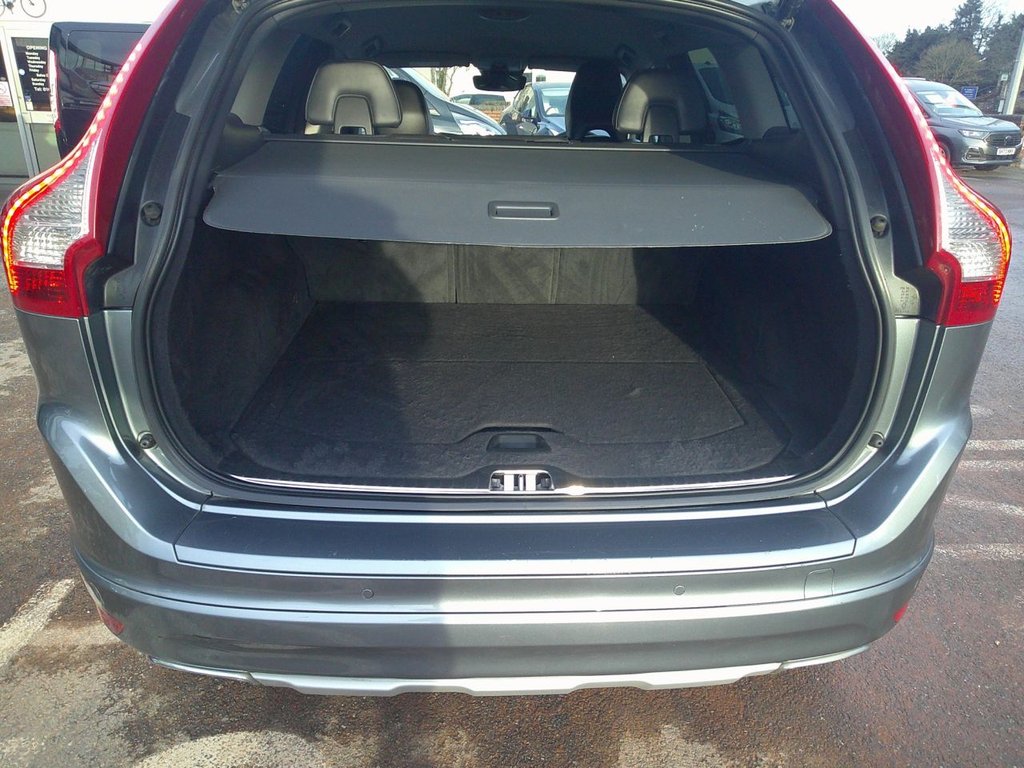 Used Volvo XC60 2015 for sale - 77200552: Photo 21