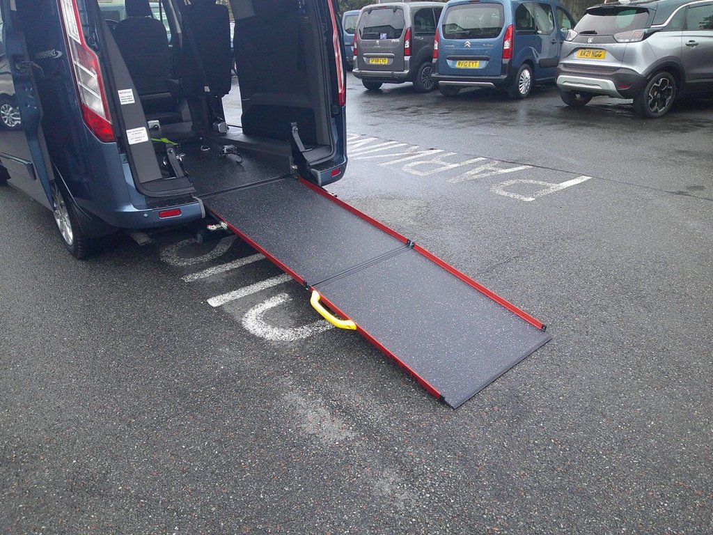 Used Ford Tourneo Custom 2020 for sale - 76647203: Photo 6