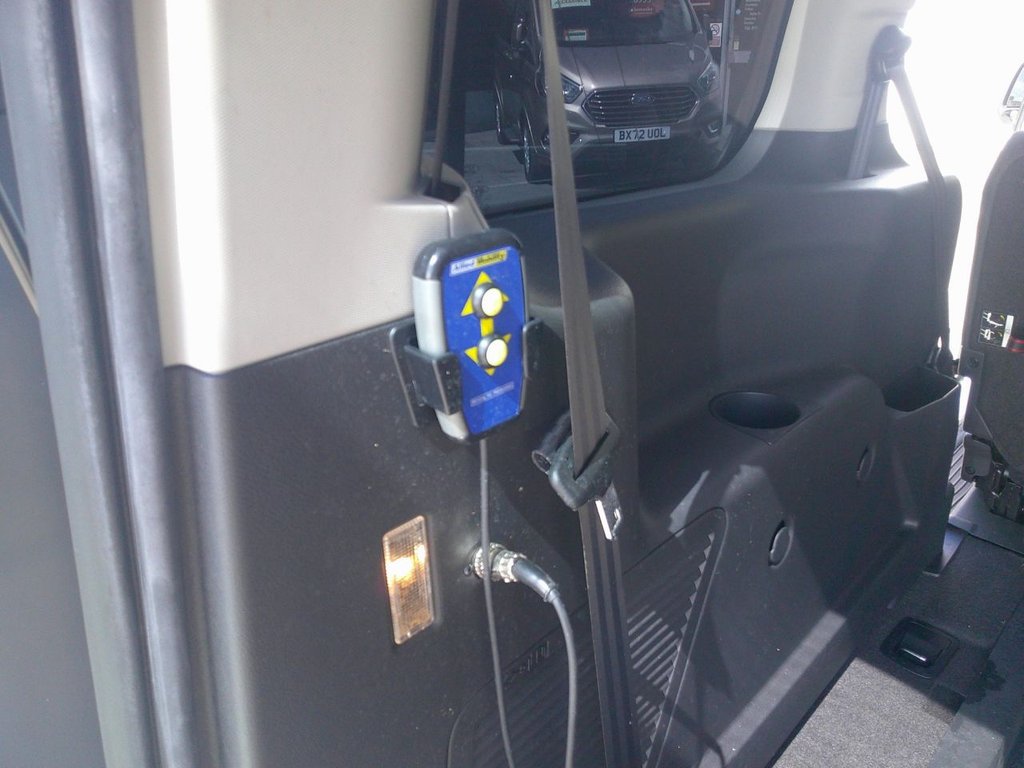 Used Ford Grand Tourneo Connect 2018 for sale - 76647201: Photo 23