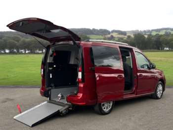 Used Ford Grand Tourneo Connect 2024 for sale - 74783825: Photo