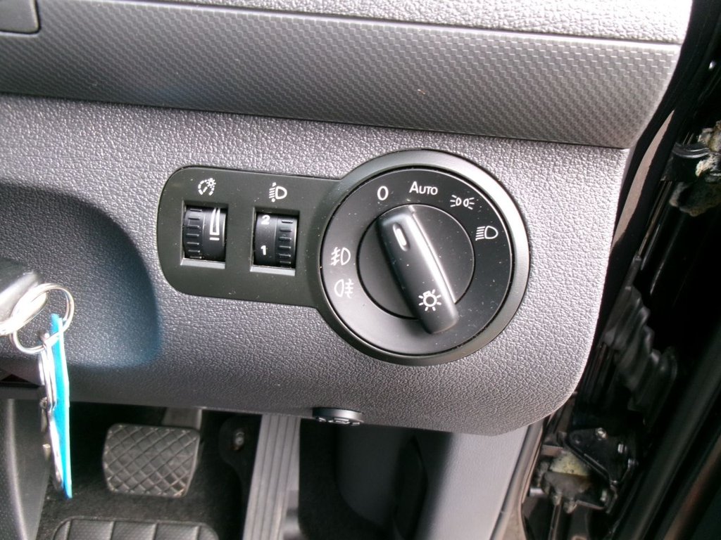 Used Volkswagen Caddy Life 2015 for sale - 78002577: Photo 11