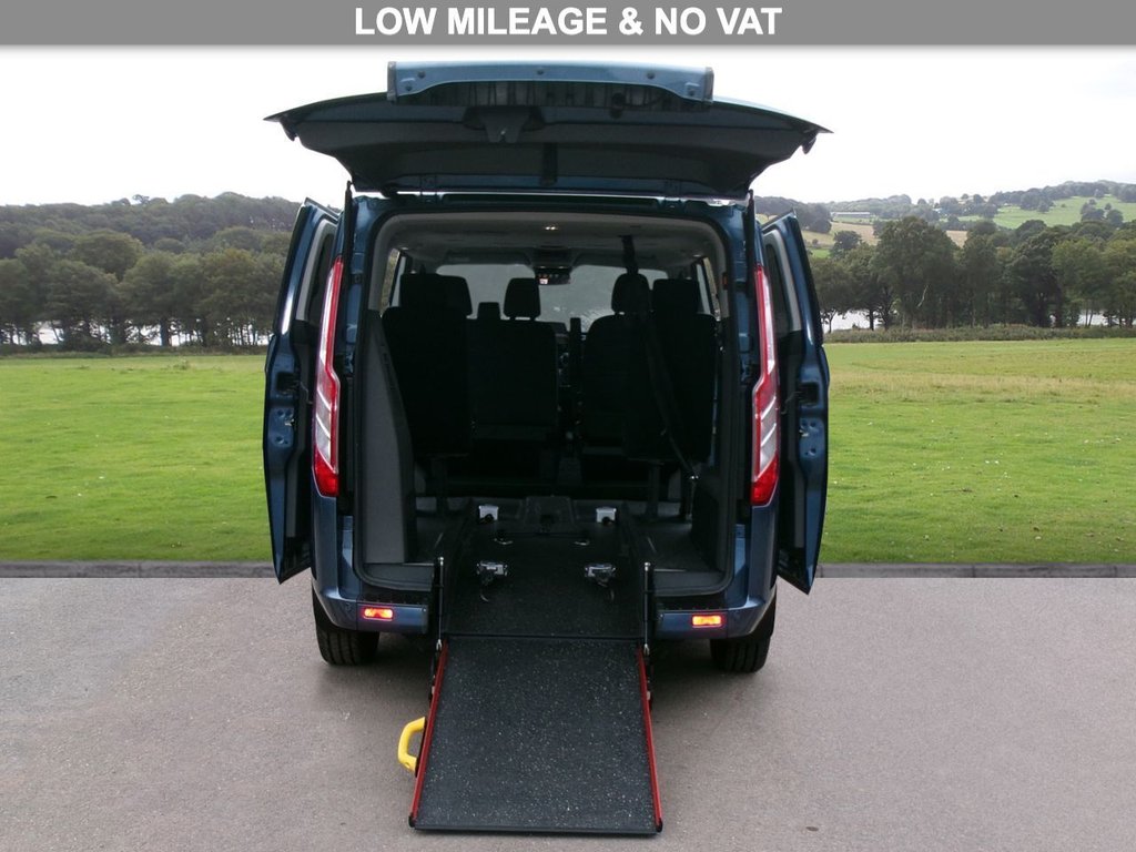 Used Ford Tourneo Custom 2019 for sale - 78082568: Photo 2