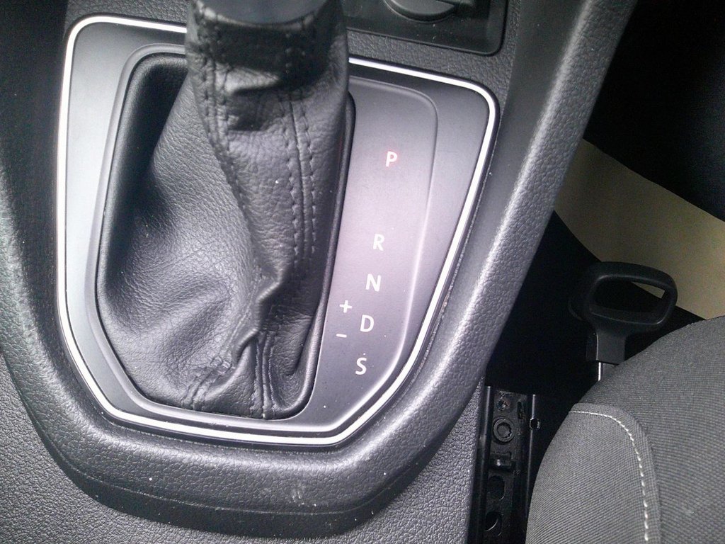 Used Volkswagen Caddy Maxi Life 2018 for sale - 76647229: Photo 21