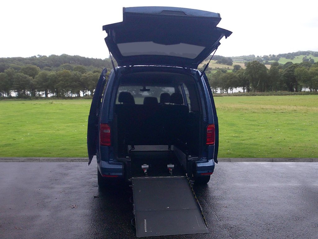 Used Volkswagen Caddy Maxi Life 2018 for sale - 76647229: Photo 3