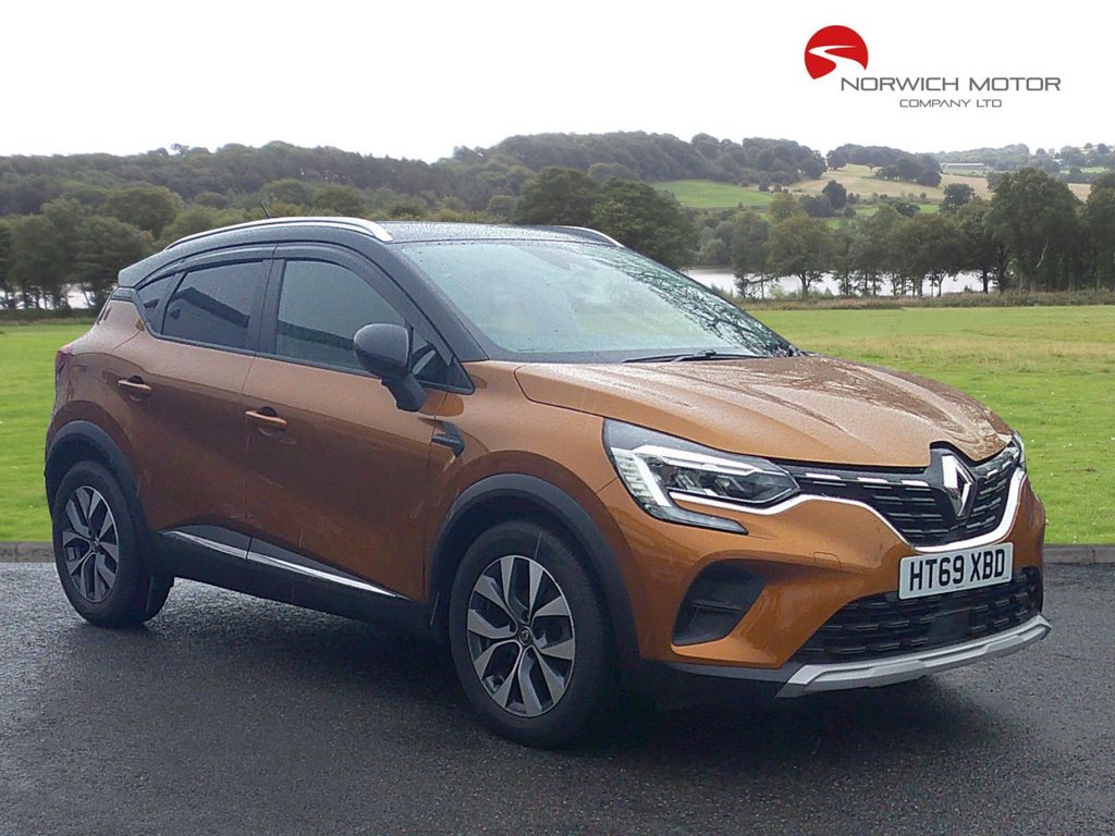 Used Renault Captur 2020 for sale - 76647196: Photo 2