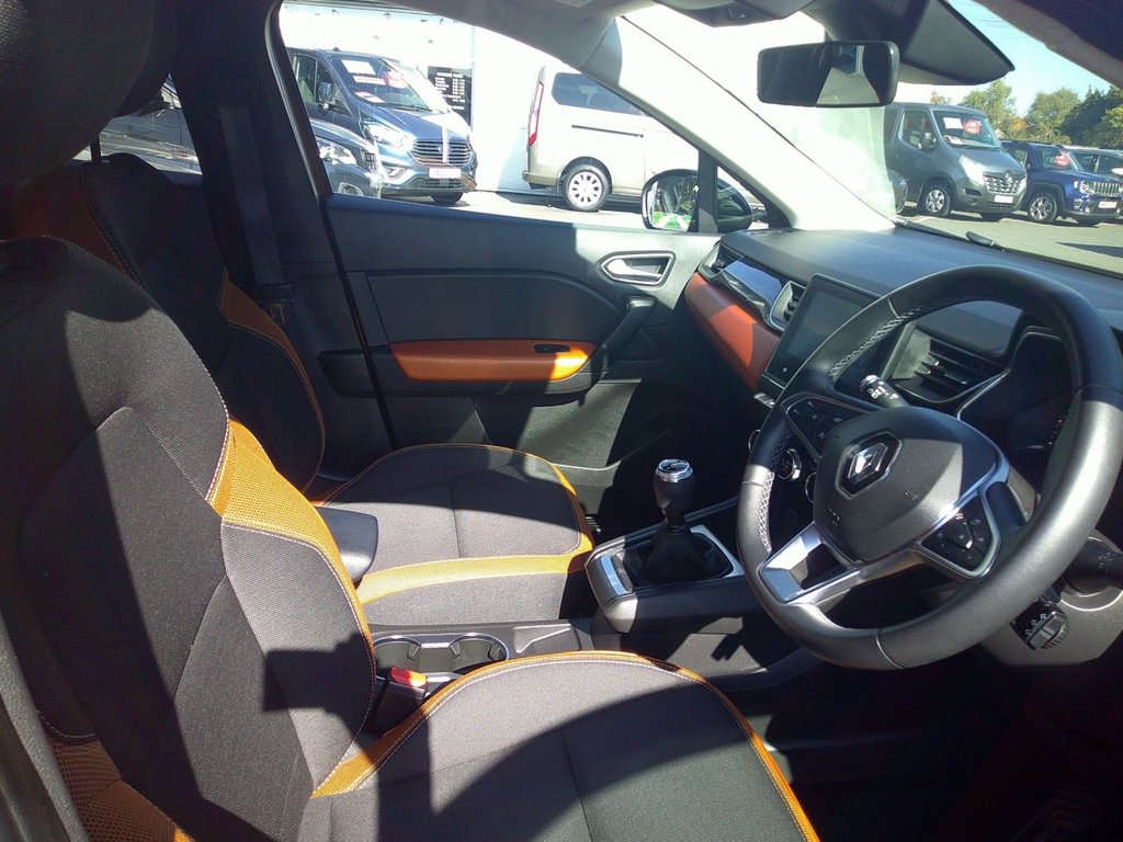 Used Renault Captur 2020 for sale - 76647196: Photo 9