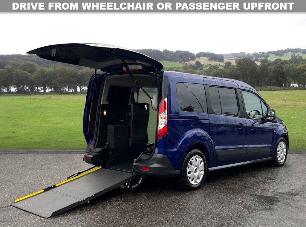 Used Ford Grand Tourneo Connect 2019 for sale - 76784030: Photo 1