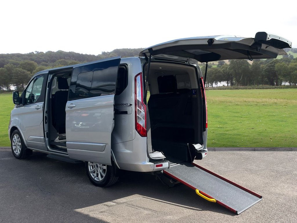 Used Ford Tourneo Custom 2020 for sale - 78017413: Photo 3