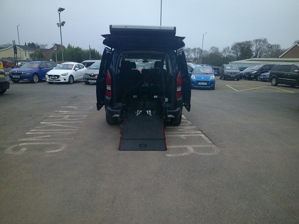 Used Peugeot Rifter 2020 for sale - 77421944: Photo 4