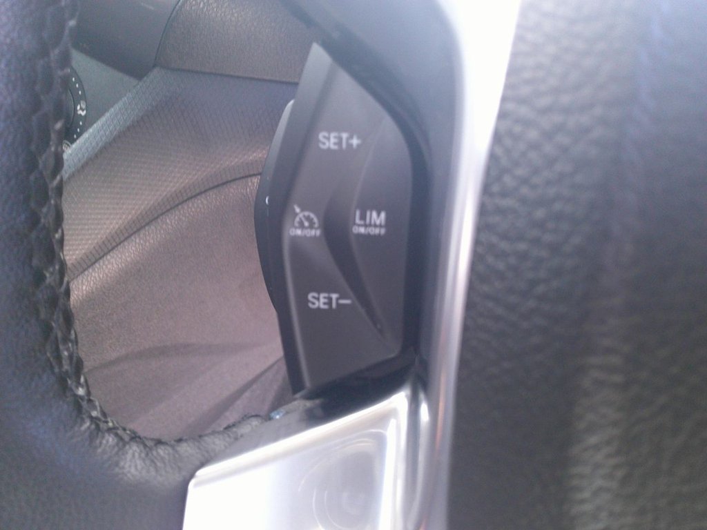 Used Ford Tourneo Connect 2018 for sale - 76647199: Photo 17