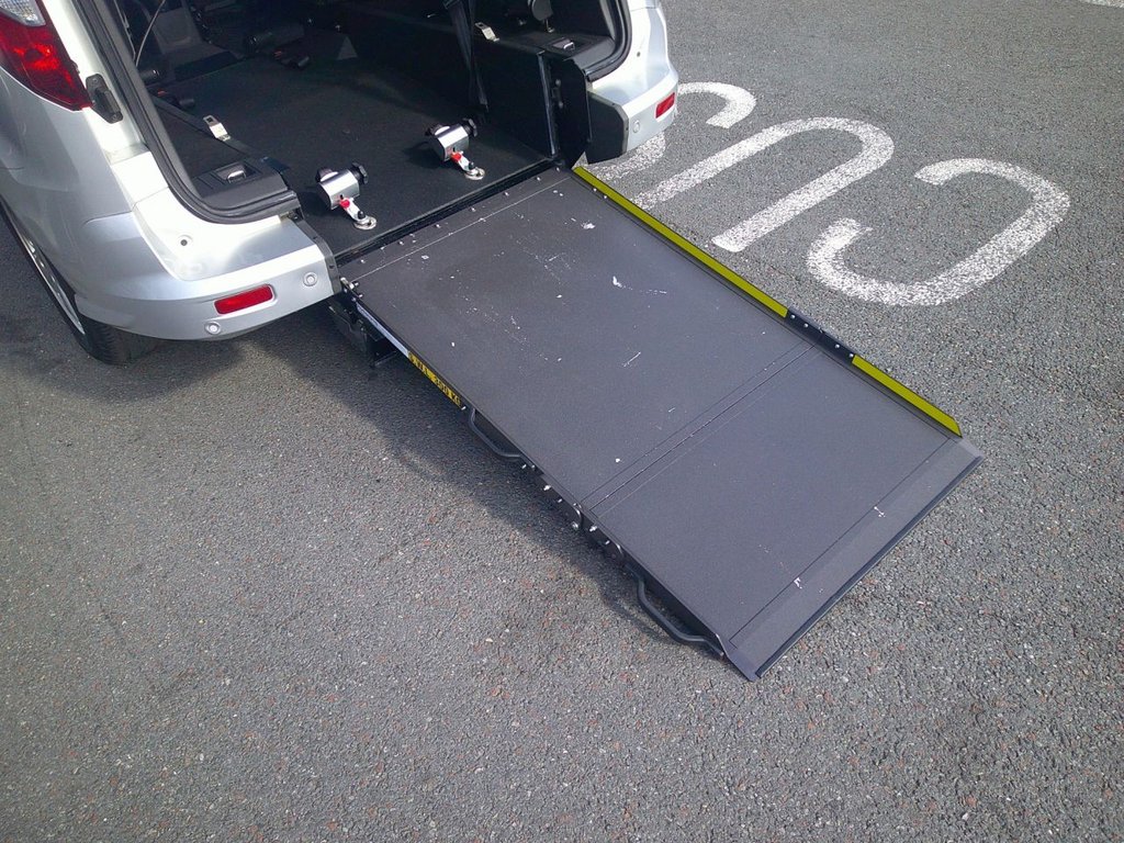 Used Ford Tourneo Connect 2018 for sale - 76647199: Photo 6