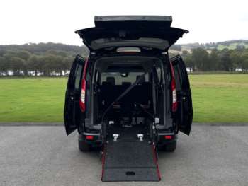 Used Ford Grand Tourneo Connect 2019 for sale - 74783830: Photo