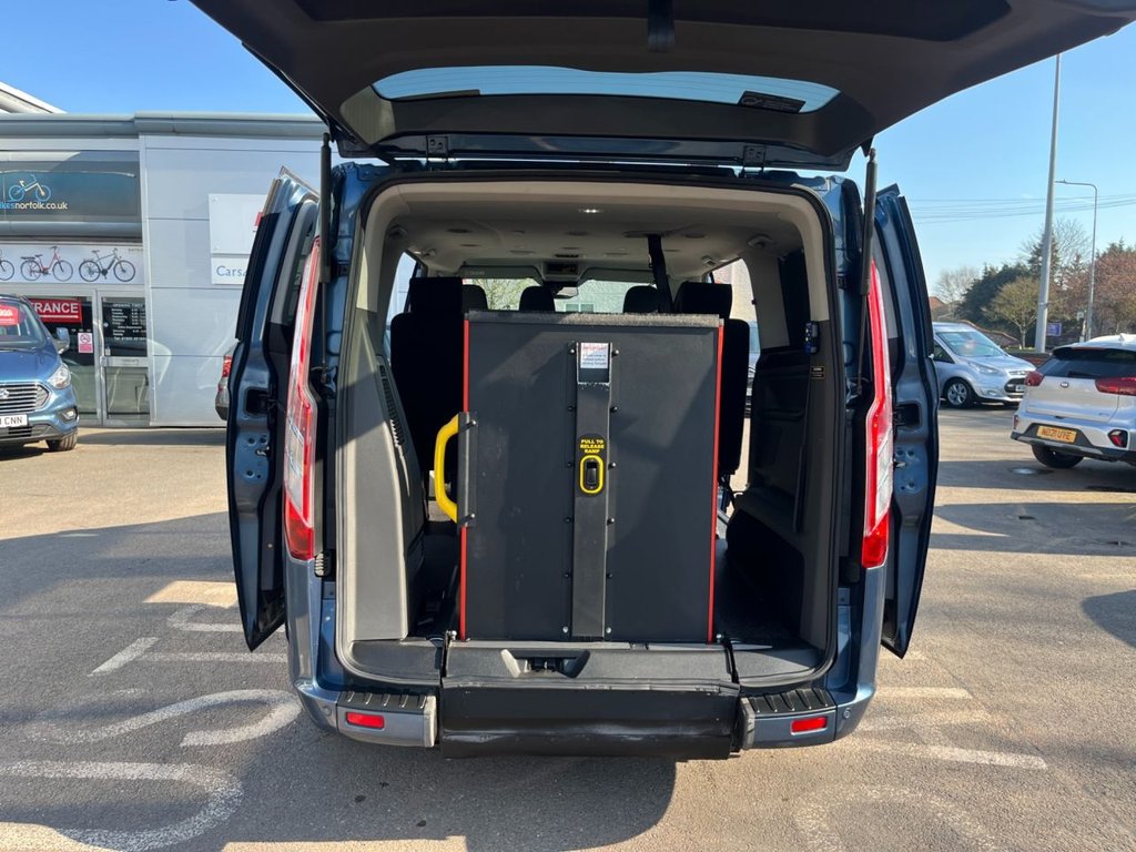 Used Ford Tourneo Custom 2018 for sale - 77952303: Photo 15