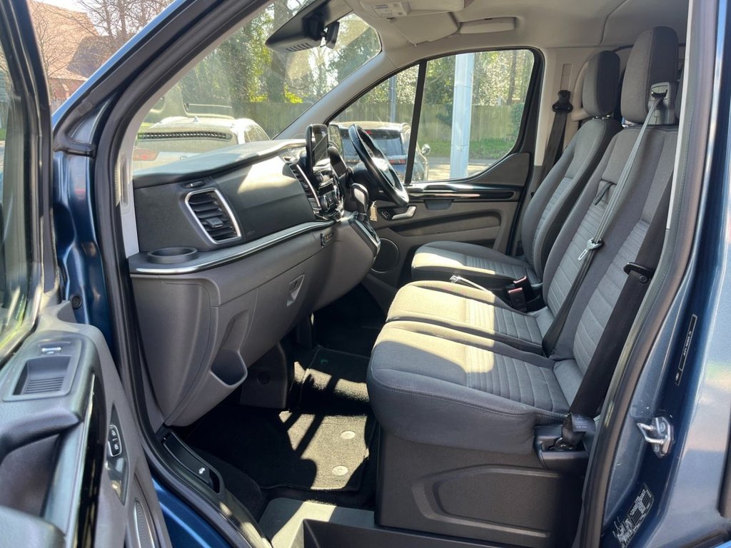Used Ford Tourneo Custom 2018 for sale - 77952303: Photo 19