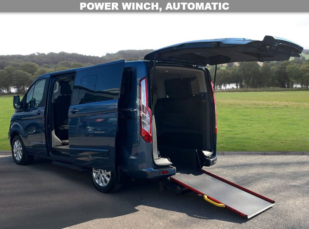 Used Ford Tourneo Custom 2018 for sale - 77952303: Photo 2