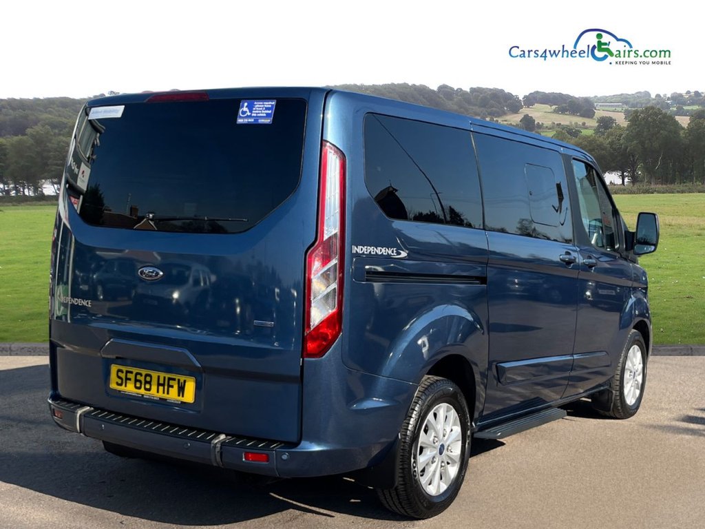 Used Ford Tourneo Custom 2018 for sale - 77952303: Photo 4