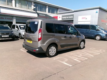 Used Ford Tourneo Connect 2017 for sale - 78350220: Photo