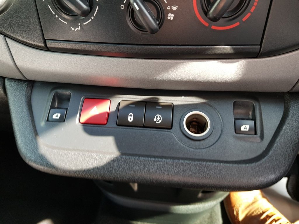 Used Peugeot Partner Tepee 2016 for sale - 77464250: Photo 11