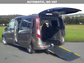 Used Ford Grand Tourneo Connect 2020 for sale - 75596769: Photo